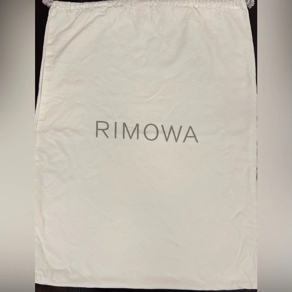 RIMOWA Large Dust bag.